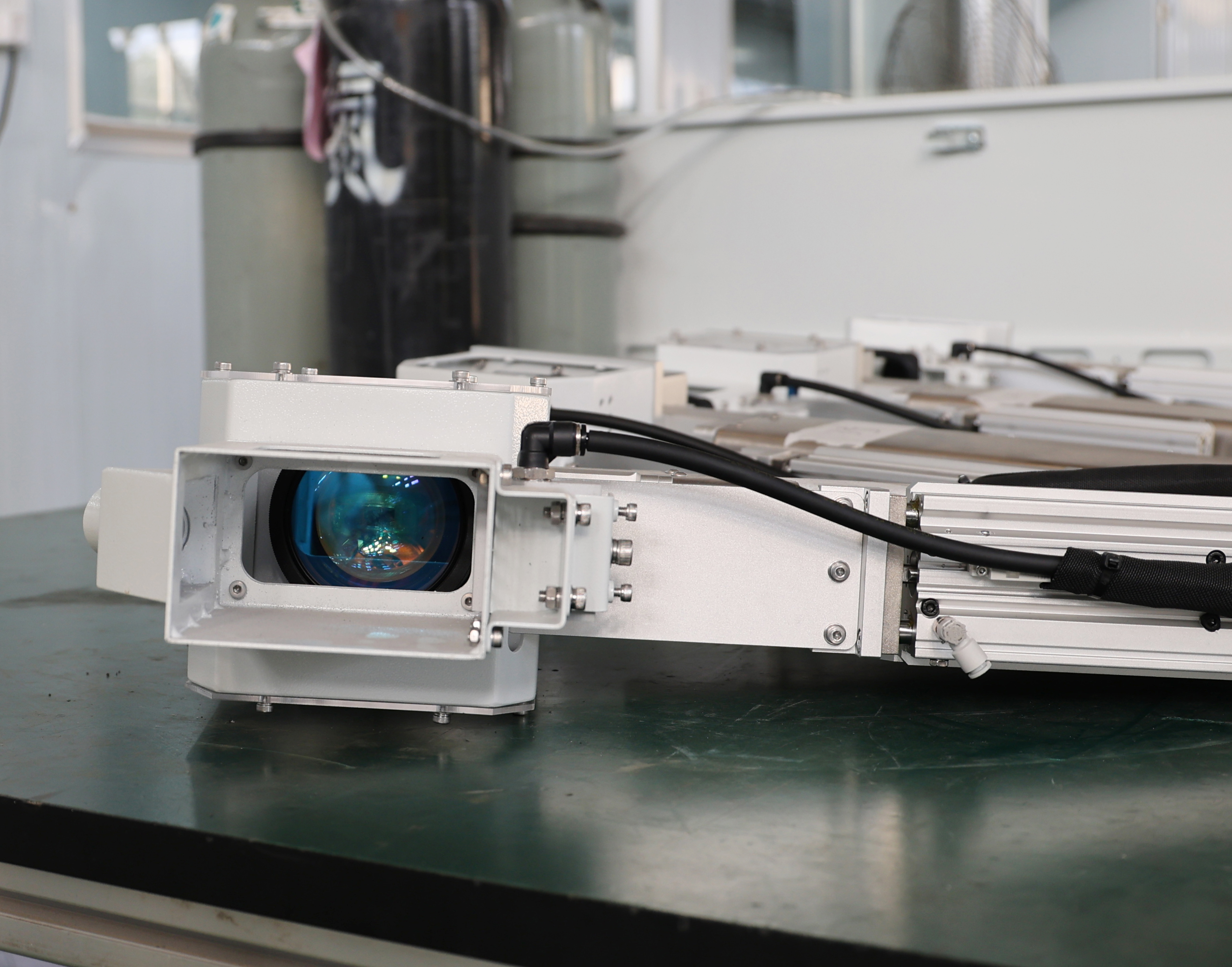 Многофункциональная машина лазерного кодирования